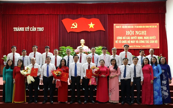 Cần Thơ kiện toàn công tác tổ chức bộ máy và nhân sự