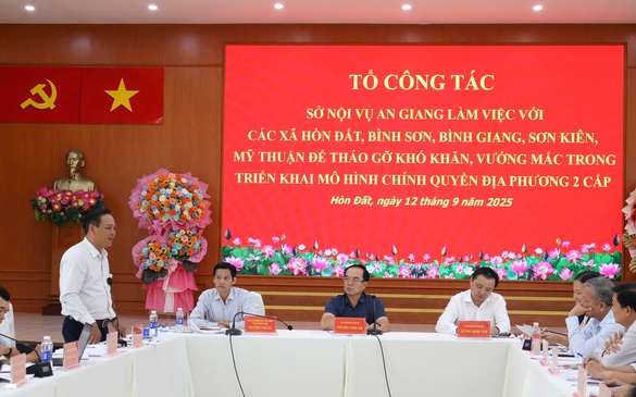 An Giang: Cấp trên 'cùng ăn, cùng ở, cùng làm' để tháo gỡ khó khăn từ cơ sở