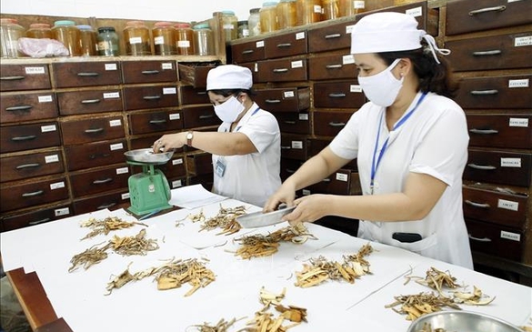 Phát huy hơn nữa vị thế, vai trò của y học cổ truyền trong chăm sóc sức khỏe nhân dân