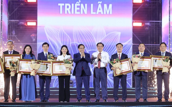 Thủ tướng: Triển lãm 80 năm đã thành công rực rỡ, vượt kỳ vọng