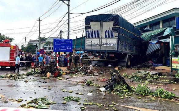 Thủ tướng Chính phủ chỉ đạo khắc phục hậu quả vụ tai nạn giao thông đặc biệt nghiêm trọng tại Quảng Trị