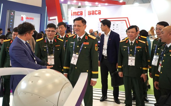 Việt Nam tham dự Triển lãm Quốc phòng và Hàng không vũ trụ SAHA 2026
