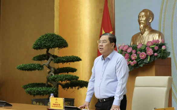 Phó Thủ tướng Thường trực Phạm Gia Túc: Chống buôn lậu, gian lận thương mại, hàng giả là nhiệm vụ thường xuyên, không có điểm dừng