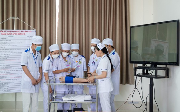 Học liên thông cao đẳng y dược có được giảm học phí?