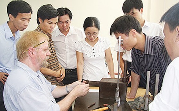 Viet Nam to issue digital identity accounts for foreigners over 50 days