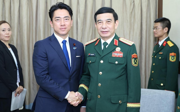 Phan Van Giang meets Australian, Japanese and Philippine defense ministers on ADMM sidelines
