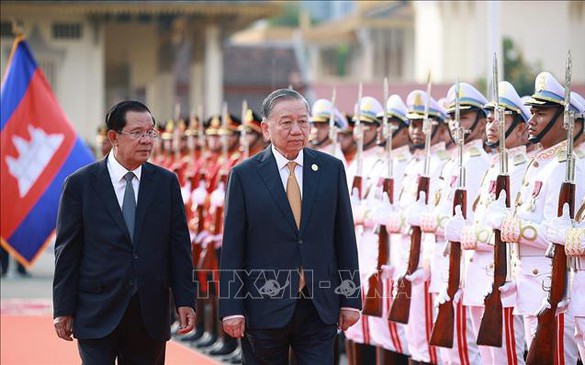 Viet Nam, Cambodia issue Joint Statement affirming inseparable traditional friendship