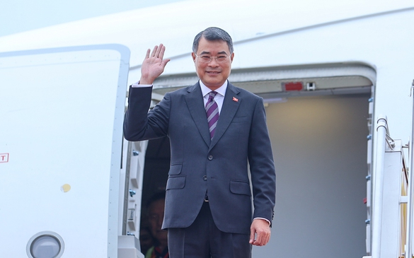 Prime Minister Le Minh Hung leaves for ASEAN-Russia Commemorative Summit