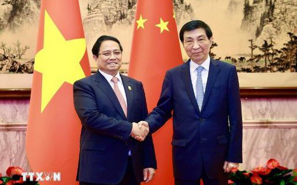 越南祖国阵线中央委员会主席裴氏明怀致电中国全国政协主席王沪宁  祝贺两国建交76周年