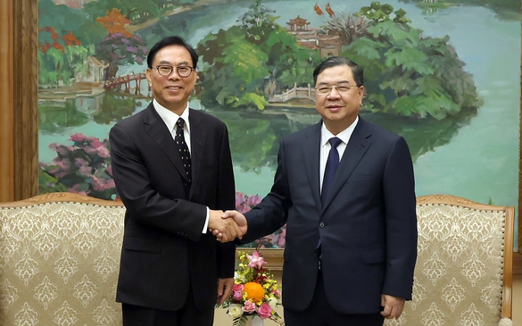 越南政府常务副总理范嘉足会见上海中小企业国际合作协会代表团