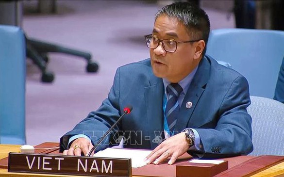 越南呼吁停止暴力冲突 ，维护航海安全， 落实中东问题的“两国方案”