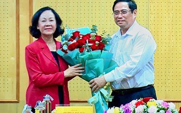Bàn giao nhiệm vụ Trưởng Ban Tổ chức Trung ương
