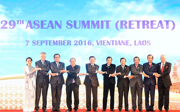 Những thông điệp lớn của Việt Nam tại Hội nghị Cấp cao ASEAN 28-29