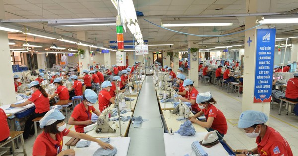 Đánh giá lợi thế cạnh tranh của ngành Dệt May  Da giày Việt Nam hiện nay