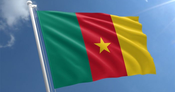 Quốc khánh Cộng hòa Cameroon đang đến gần! Hãy xem hình ảnh để cảm nhận nhịp đập hân hoan của người dân và vẻ đẹp cổ kính của các lễ hội truyền thống.