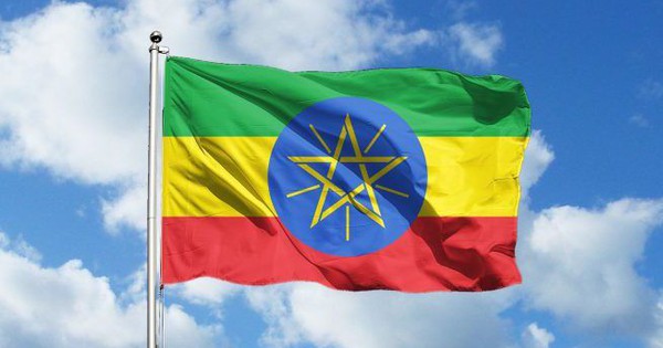 Quốc khánh Ethiopia là ngày lễ hoành tráng được tổ chức trên toàn quốc vào ngày 28/5 hàng năm để kỷ niệm độc lập của đất nước này. Các hoạt động đa dạng và sôi nổi, bao gồm màn trình diễn dân gian, triển lãm văn hóa và thể thao, cuối cùng là bữa tiệc mừng ngày độc lập thành công.
