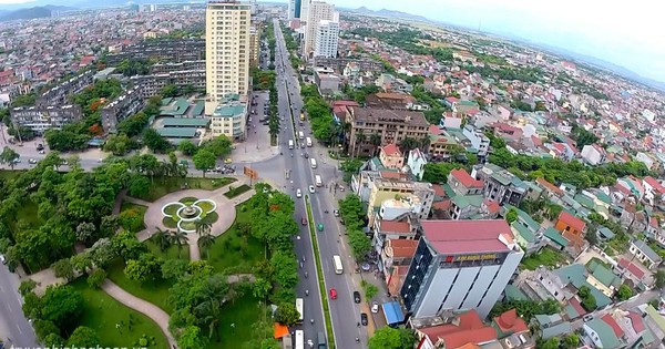 Xây dựng Nghệ An thành tỉnh phát triển nhanh, bền vững, toàn diện, văn minh và hiện đại