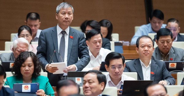 Đại biểu Quốc hội đề nghị bỏ giấy chuyển tuyến khám chữa bệnh vì phiền toái