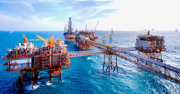 Dầu khí - 'Đầu tàu' của nền kinh tế Việt Nam