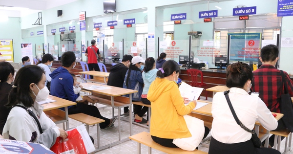 Có bắt buộc phải thông báo tình trạng tìm kiếm việc làm?