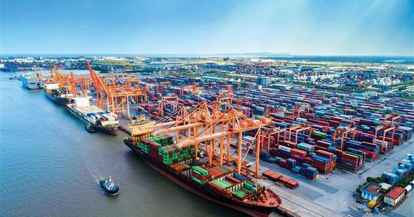 Tận dụng thế mạnh 'trời cho' để phát triển hàng hải và đường thủy nội địa