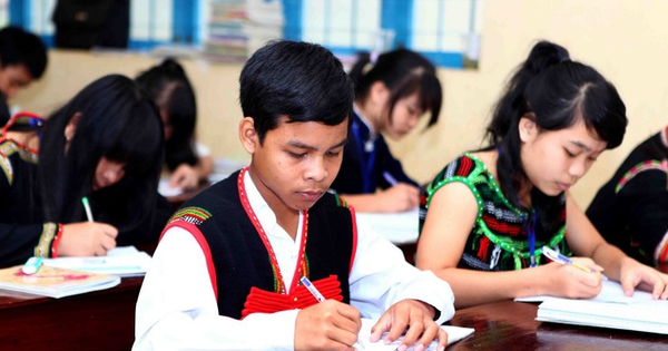 Chính sách cho trẻ em nhà trẻ, học sinh, học viên ở vùng đồng bào dân tộc thiểu số và miền núi