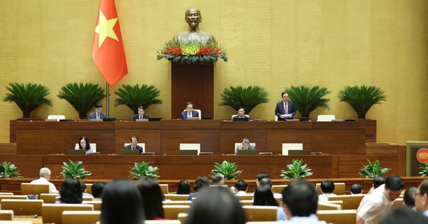 Quốc hội chốt 44.000 tỷ đồng trả chế độ cán bộ nghỉ việc, 6.623 tỷ để miễn học phí