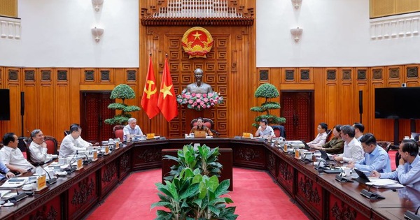 Việt Nam hướng tới trung tâm tài chính quốc tế: Thủ tướng Phạm Minh Chính chỉ đạo thúc đẩy