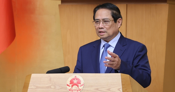 Thủ tướng: Ban hành 28 nghị định về phân cấp, phân quyền, phân định thẩm quyền chậm nhất ngày 15/6