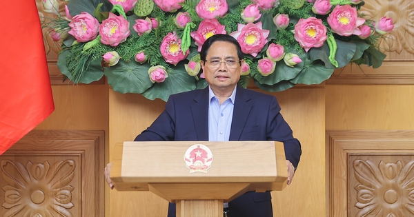 Thủ tướng chủ trì hội nghị đánh giá việc sắp xếp tổ chức bộ máy và vận hành chính quyền địa phương 2 cấp