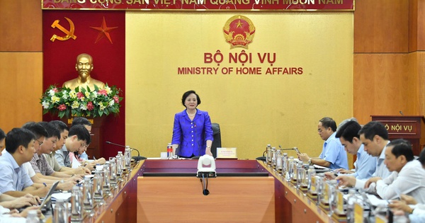 Bộ Nội vụ sẽ lựa chọn 34 cán bộ về hỗ trợ địa phương trong 3 tháng