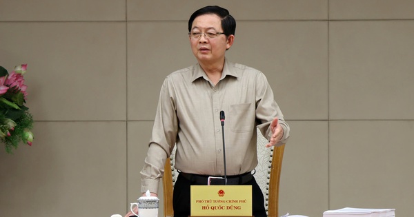 Thực chất trong cải cách thủ tục hành chính, 'dứt khoát không được cắt chỗ này nhưng ghép vào chỗ khác'