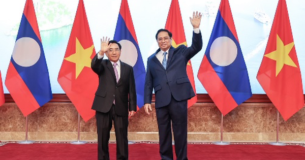 PM Pham Minh Chinh hosts welcome ceremony for Lao counterpart