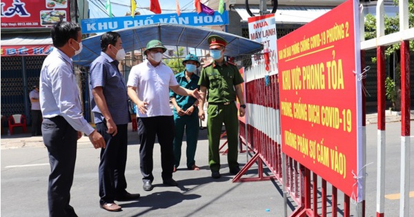 Phú Yên phong tỏa 18 địa điểm, giãn cách xã hội toàn tỉnh