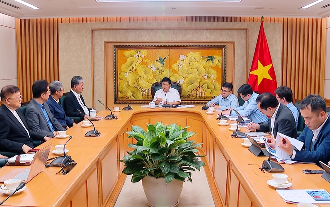 Doanh Số Sedan Việt Nam Nửa Đầu Năm 2025: Xu Hướng Thay Đổi Trên Thị Trường
