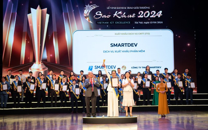Global IT services provider wins double victory at Sao Khue awards 2024