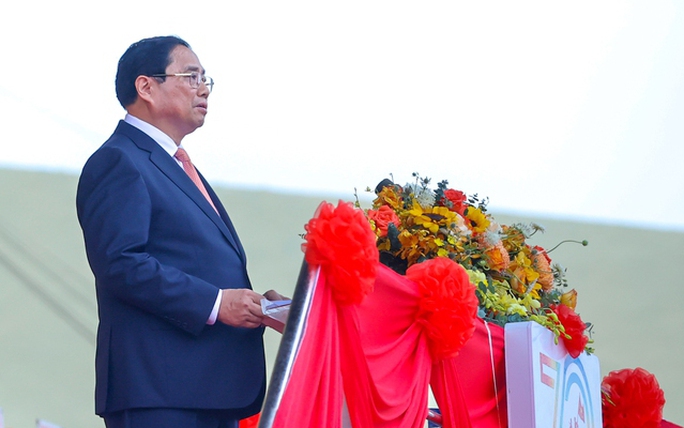 Prime Minister calls for concerted efforts to buid increasingly strong and prosperous Viet Nam