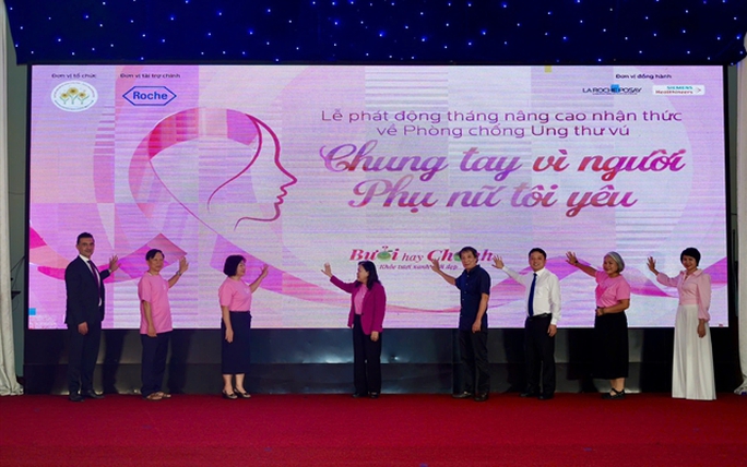 'Joining Hands for Her' campaign promotes breast cancer awareness