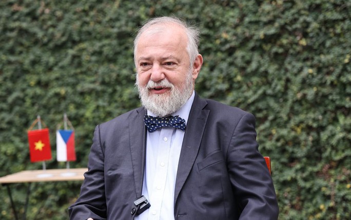 Viet Nam to sucessfully pursue development-oriented policies under leadership of top leader To Lam: Czech Ambassador