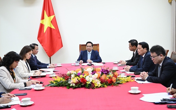 Prime Minister holds phone conversation with UAE President amid Middle East tensions