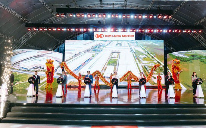 KIM LONG MOTOR truck manufacturing plant inaugurated in Hue