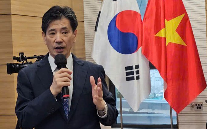 Korean President Lee’s visit marks a step toward more substantive Viet Nam–South Korea relations