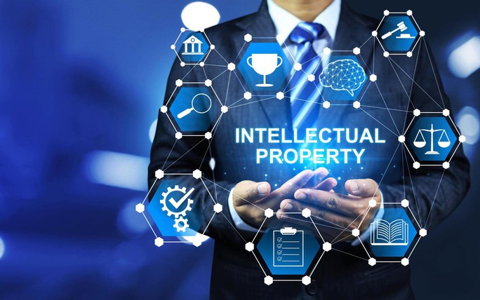 Politburo orders promoting intellectual property work in favor of socio-economic development