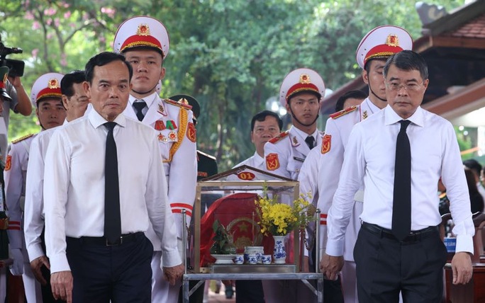 Prime Minister demands all-round efforts to search for remains of martyrs