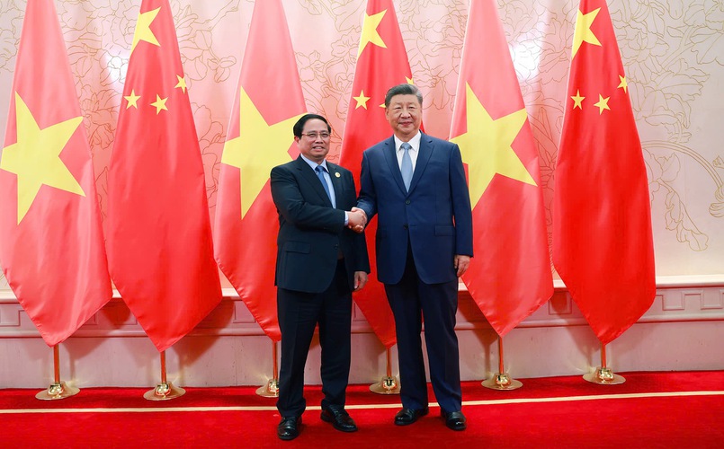 Prime Minister Pham Minh Chinh meets top Chinese leader Xi Jinping
