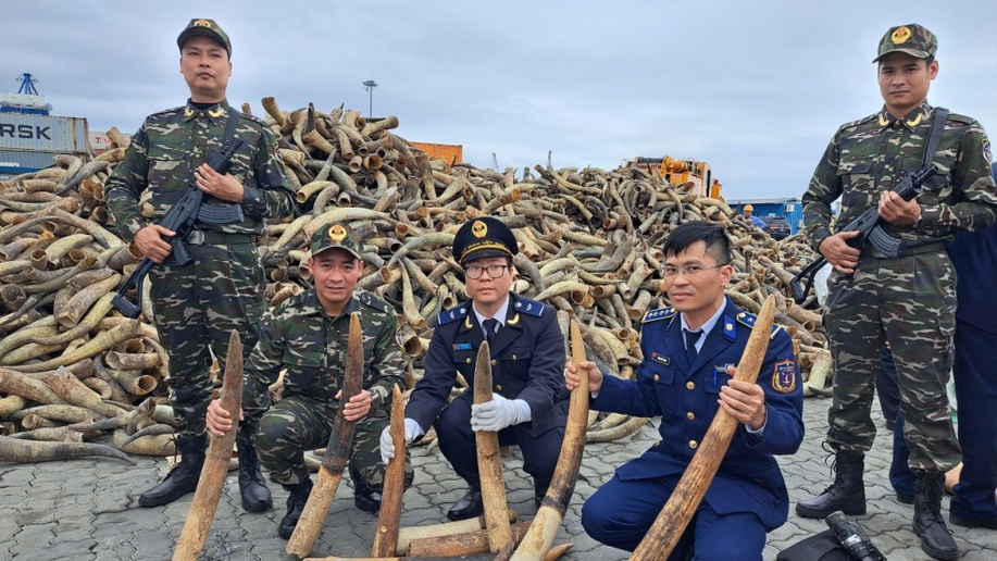 Phòng,  chống buôn lậu ma túy dịp cuối năm và Tết Giáp Thìn 2024