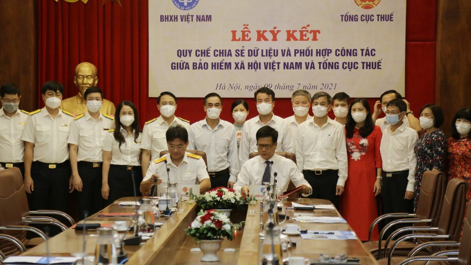 Bảo hiểm xã hội Việt Nam và Tổng cục Thuế ký Quy chế chia sẻ dữ liệu và phối hợp công tác giữa hai Ngành - .: VGP News :. BÁO ĐIỆN TỬ CHÍNH PHỦ NƯỚC CHXHCN VIỆT NAM